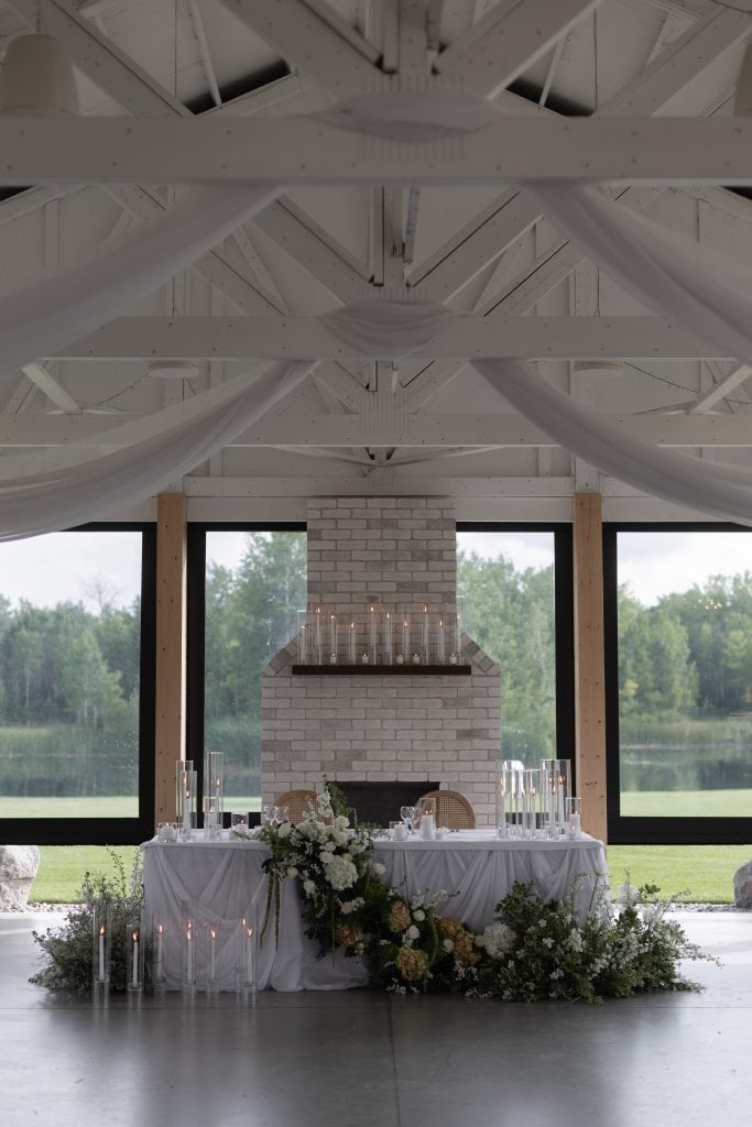 The White Poplar Winnipeg