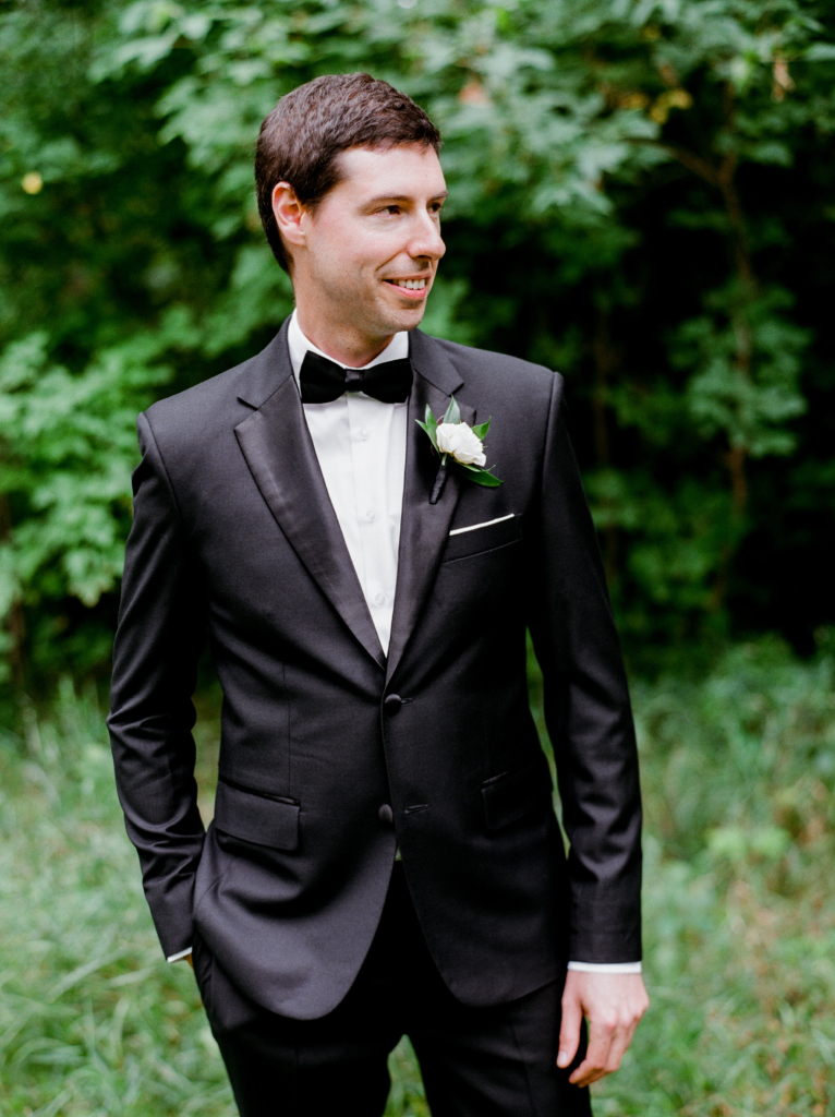 Modern hotel wedding with vintage flare by Melanie Parent Events