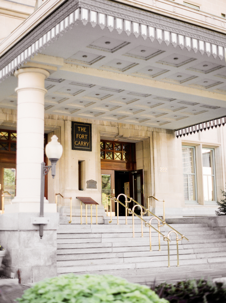 Modern hotel wedding with vintage flare by Melanie Parent Events