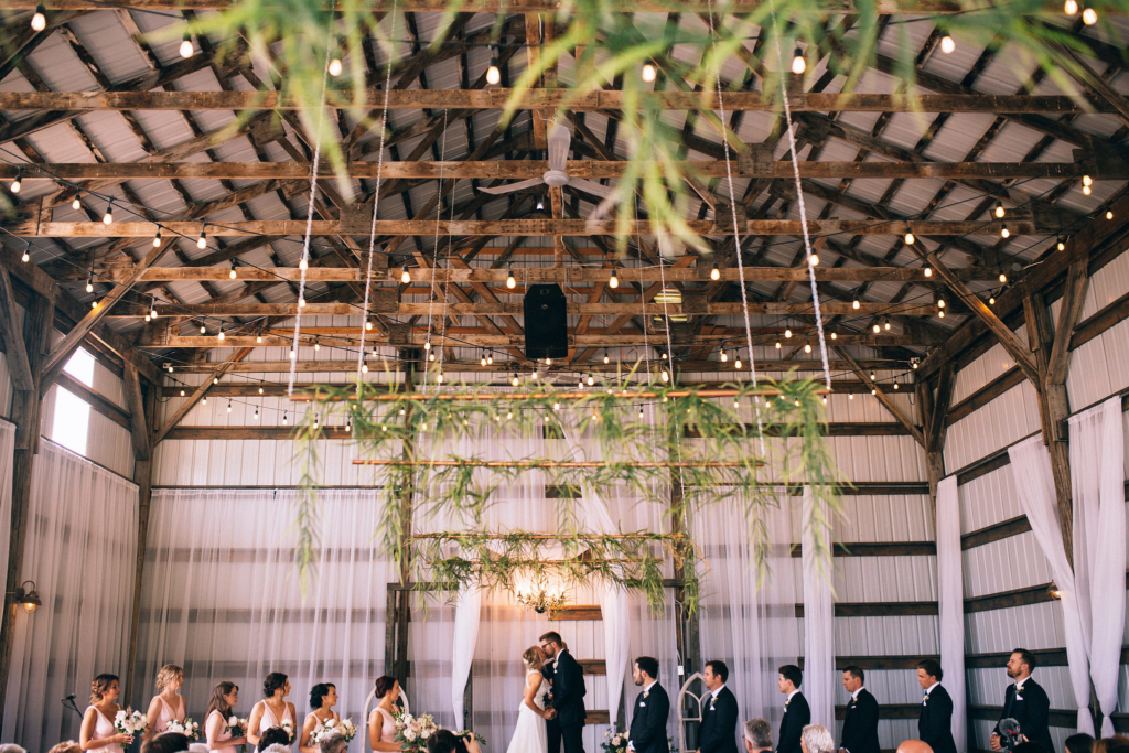 Rustic barn wedding Melanie Parent Events