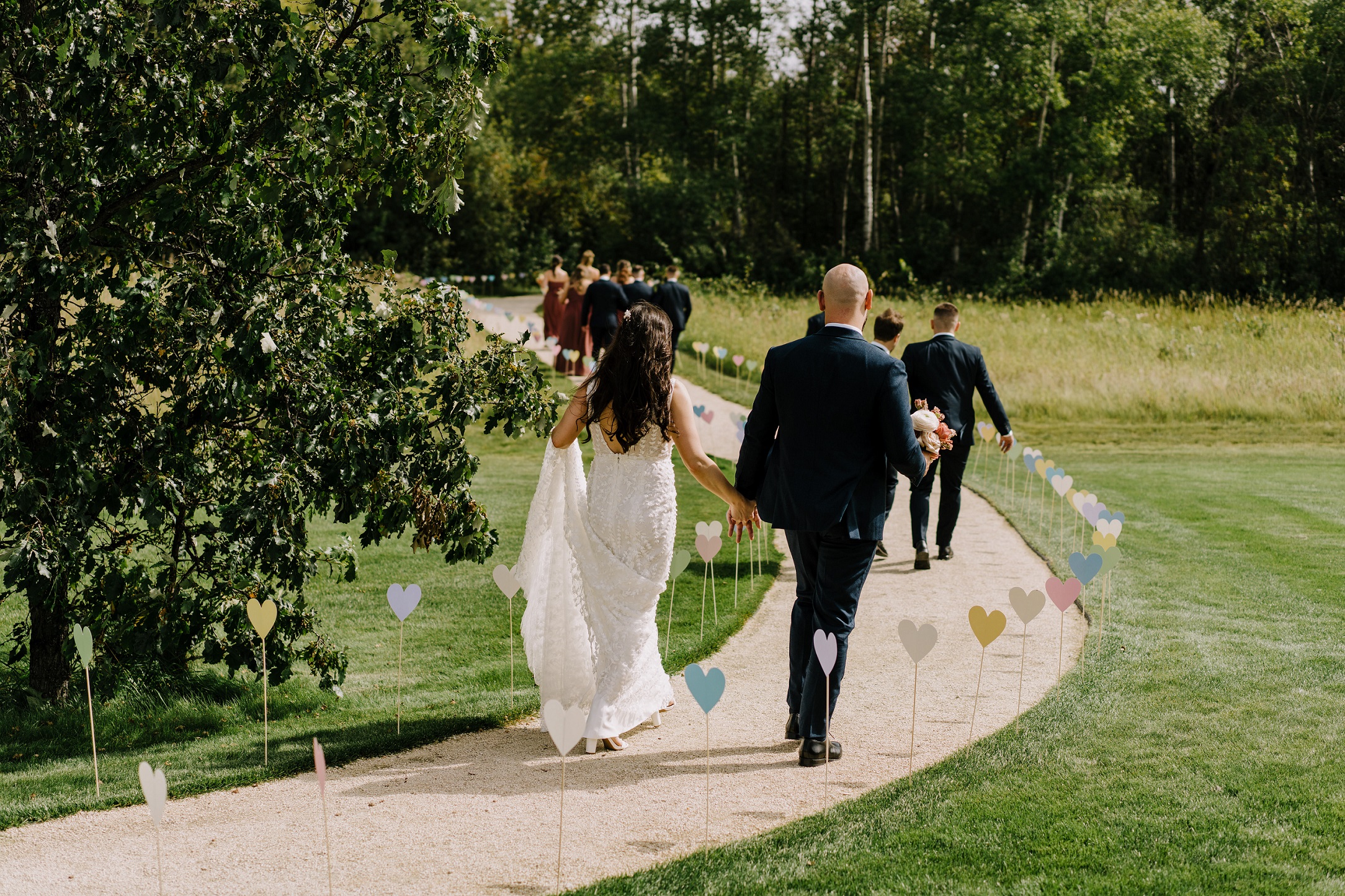 Manitoba Summer Wedding Guest Tips