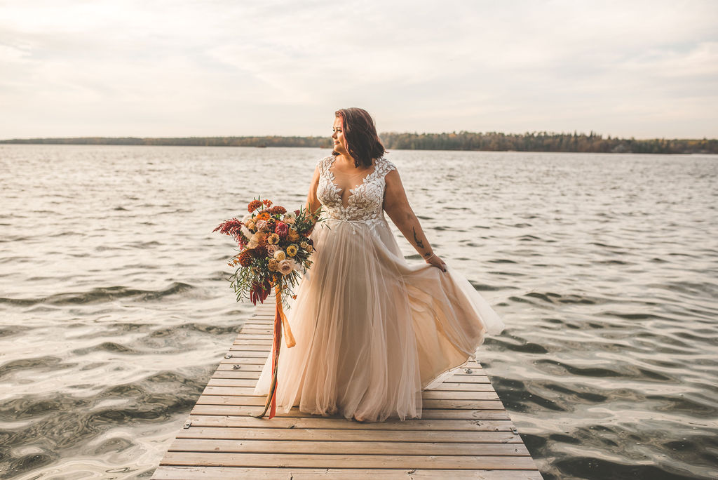 A moody lakefront wedding