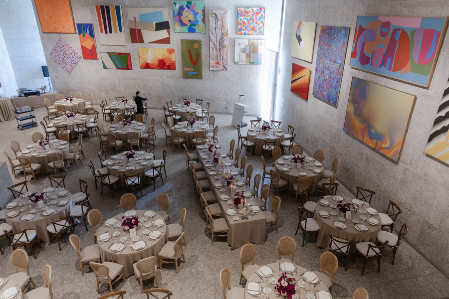 Modern Wedding at the Winnipeg Art Gallery